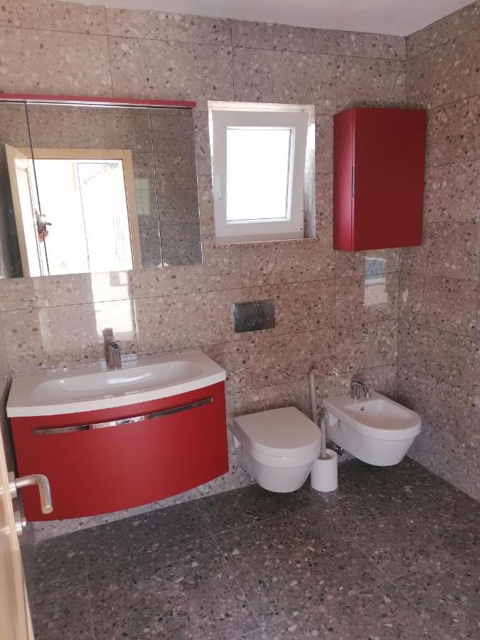 House With Pool Mali Lošinj Exterior foto