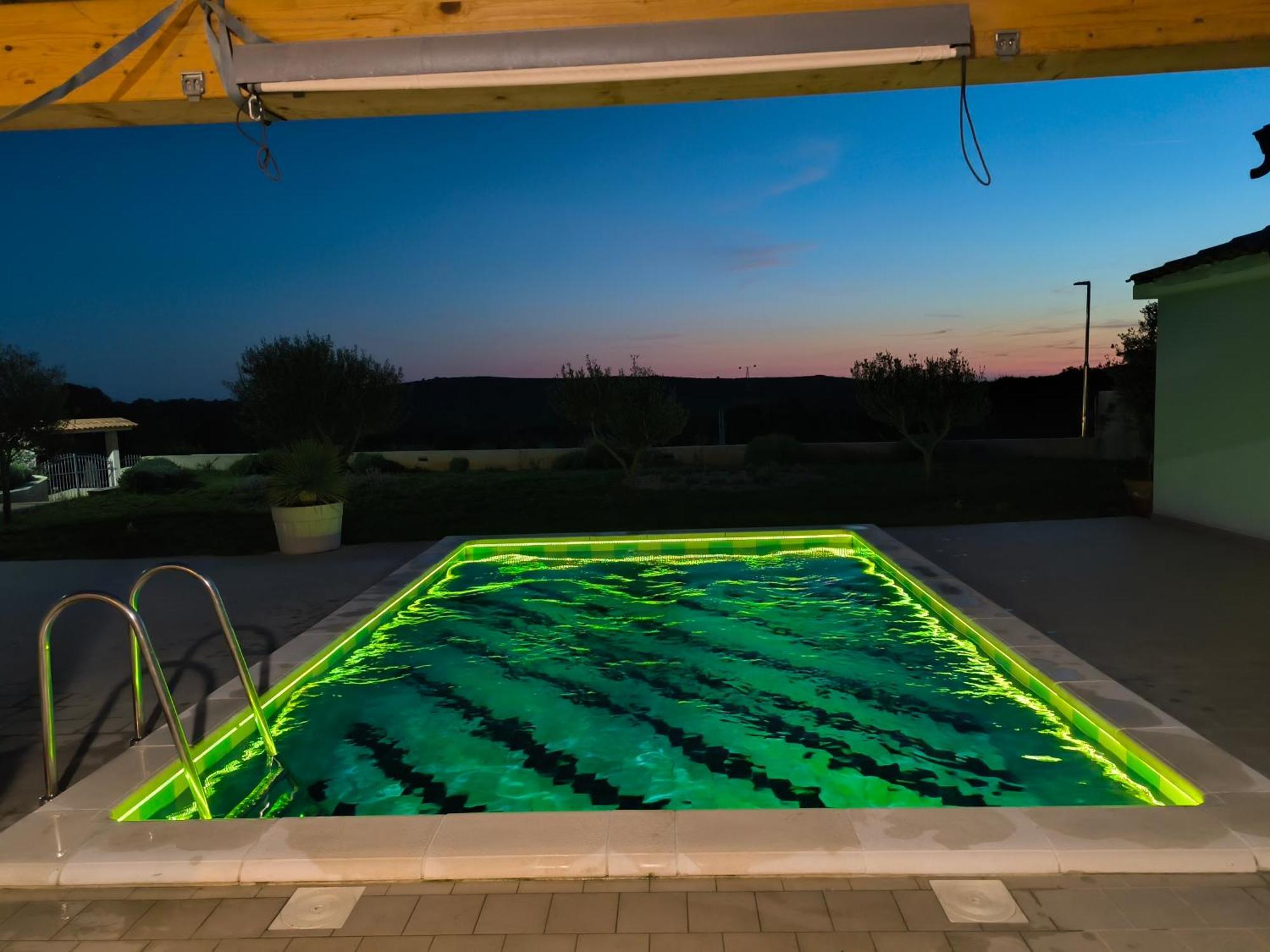 House With Pool Mali Lošinj Exterior foto
